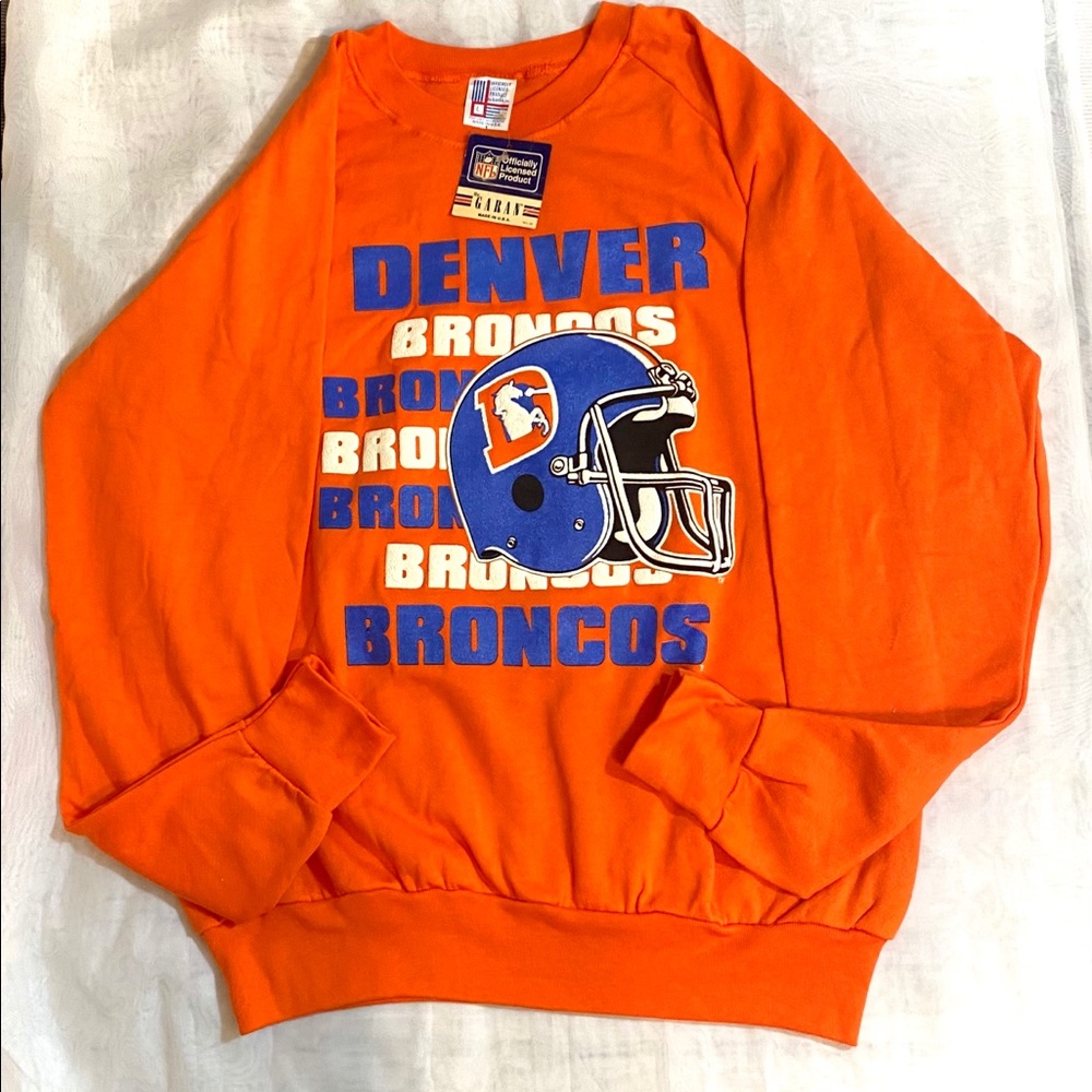 ORANGE BRONCOS SWEATSHIRT